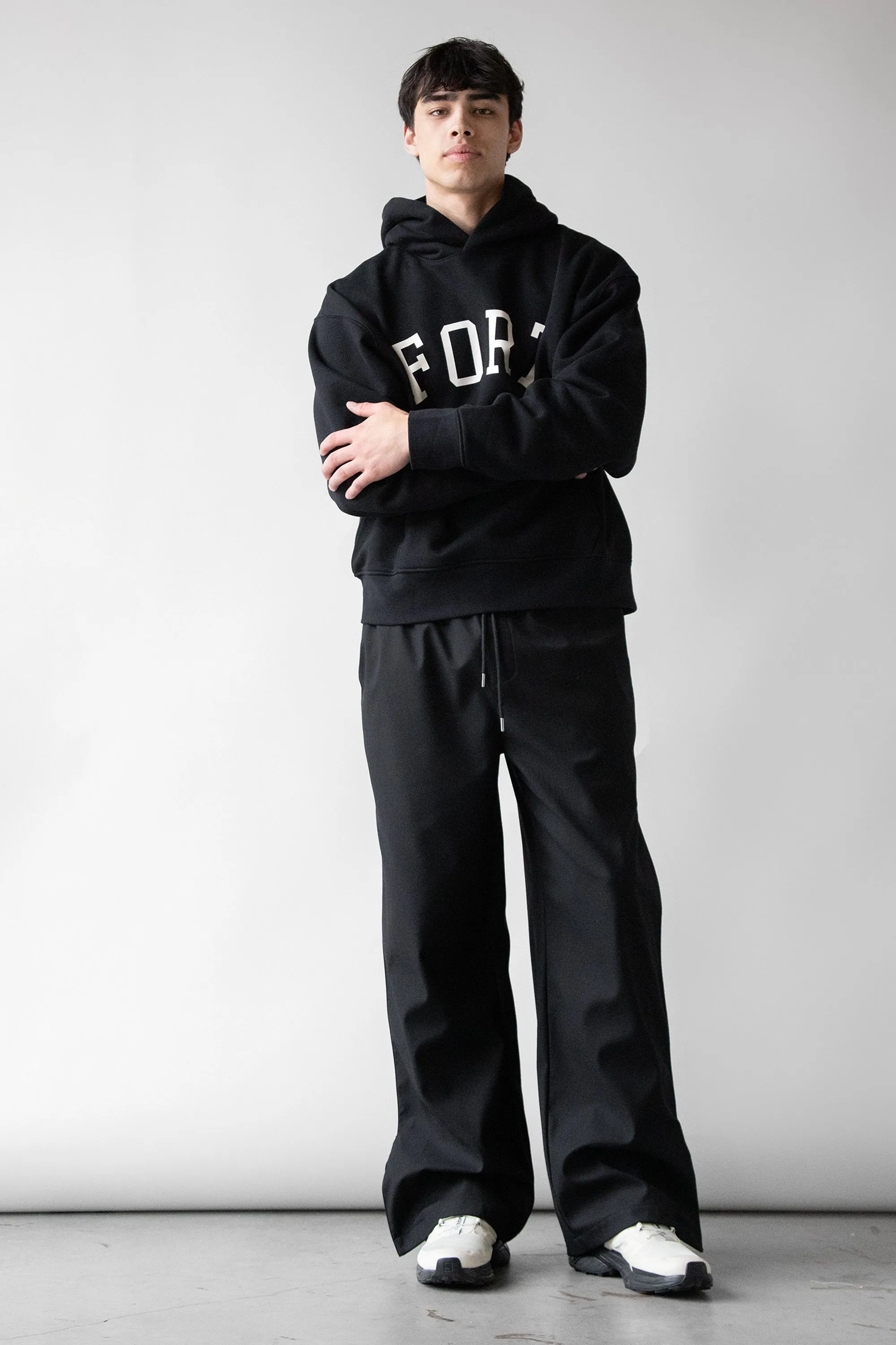 ELASTIC WAIST NYLON PANT