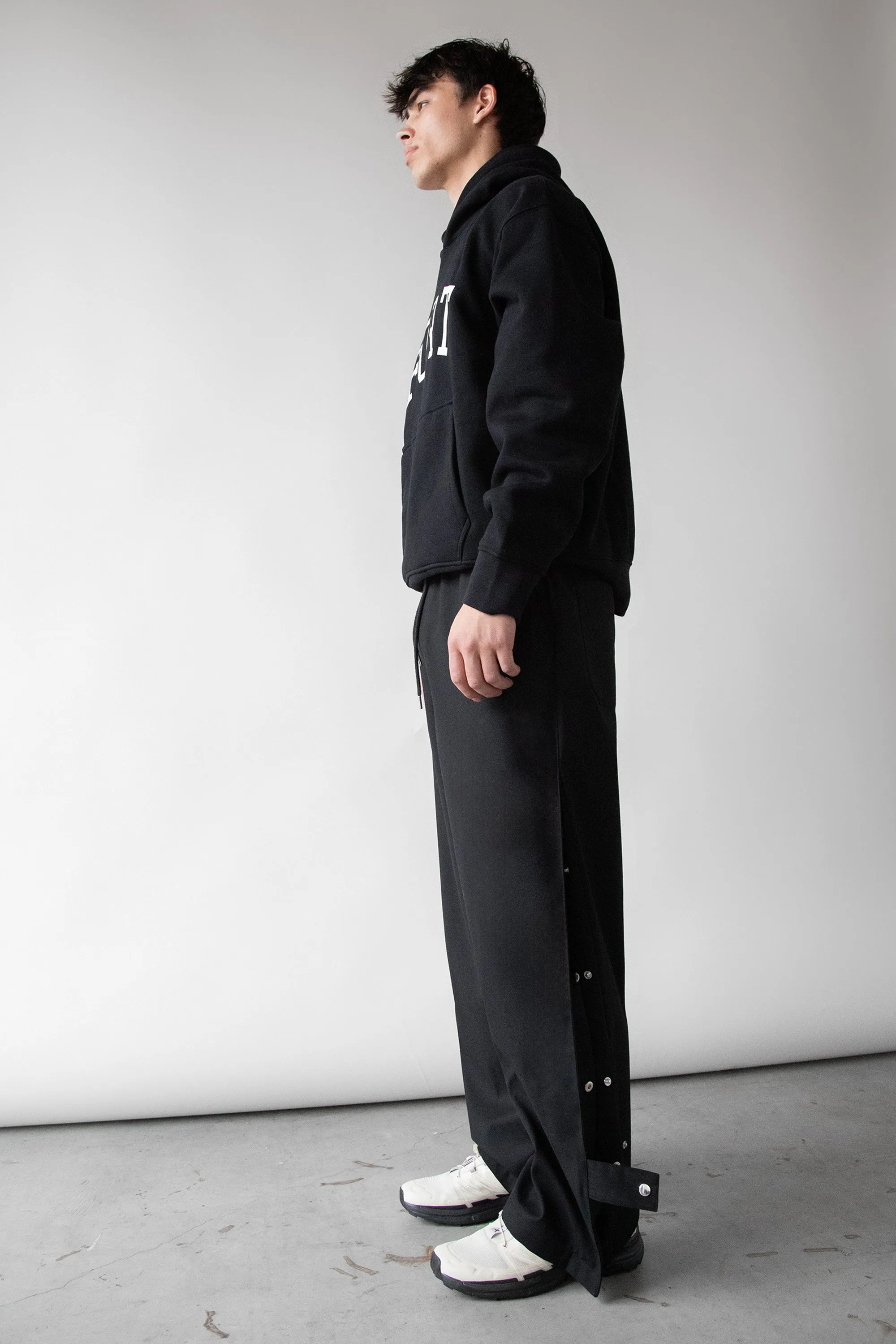 ELASTIC WAIST NYLON PANT